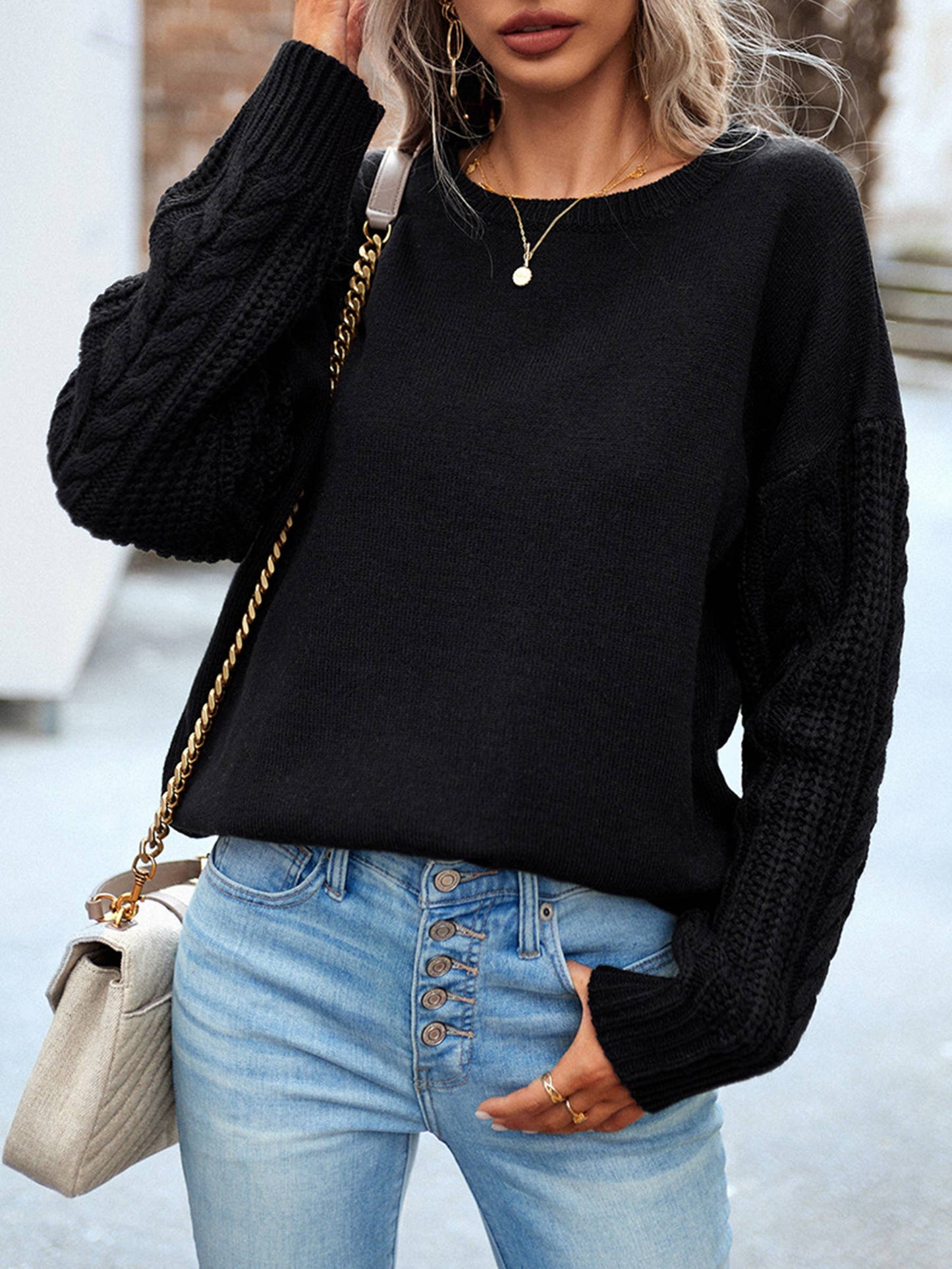 Round Neck Long Sleeved Knit Top Sweater