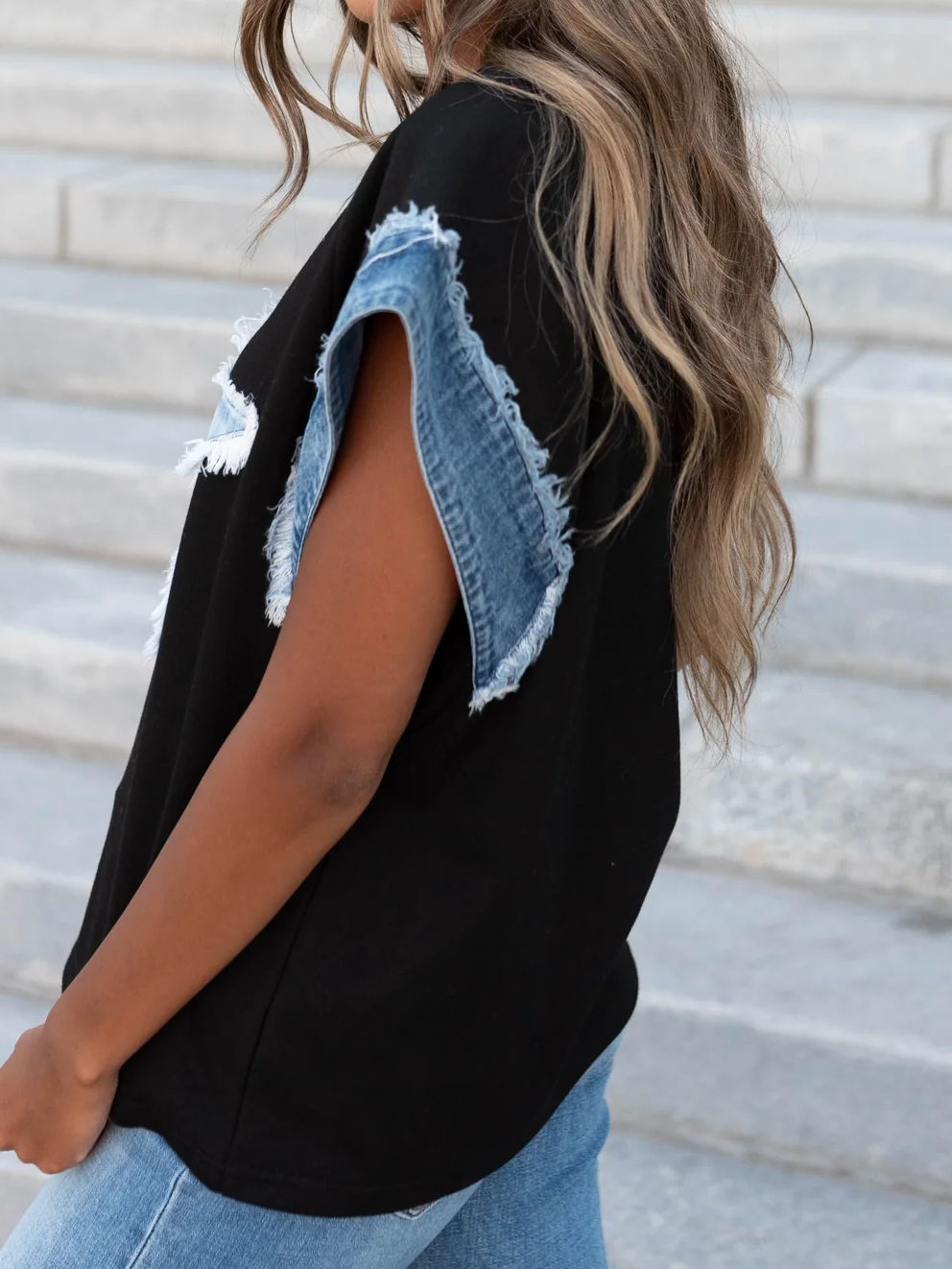 Edgy Denim Star Patch Trim Sleeve Short-Sleeve Top: Black / L