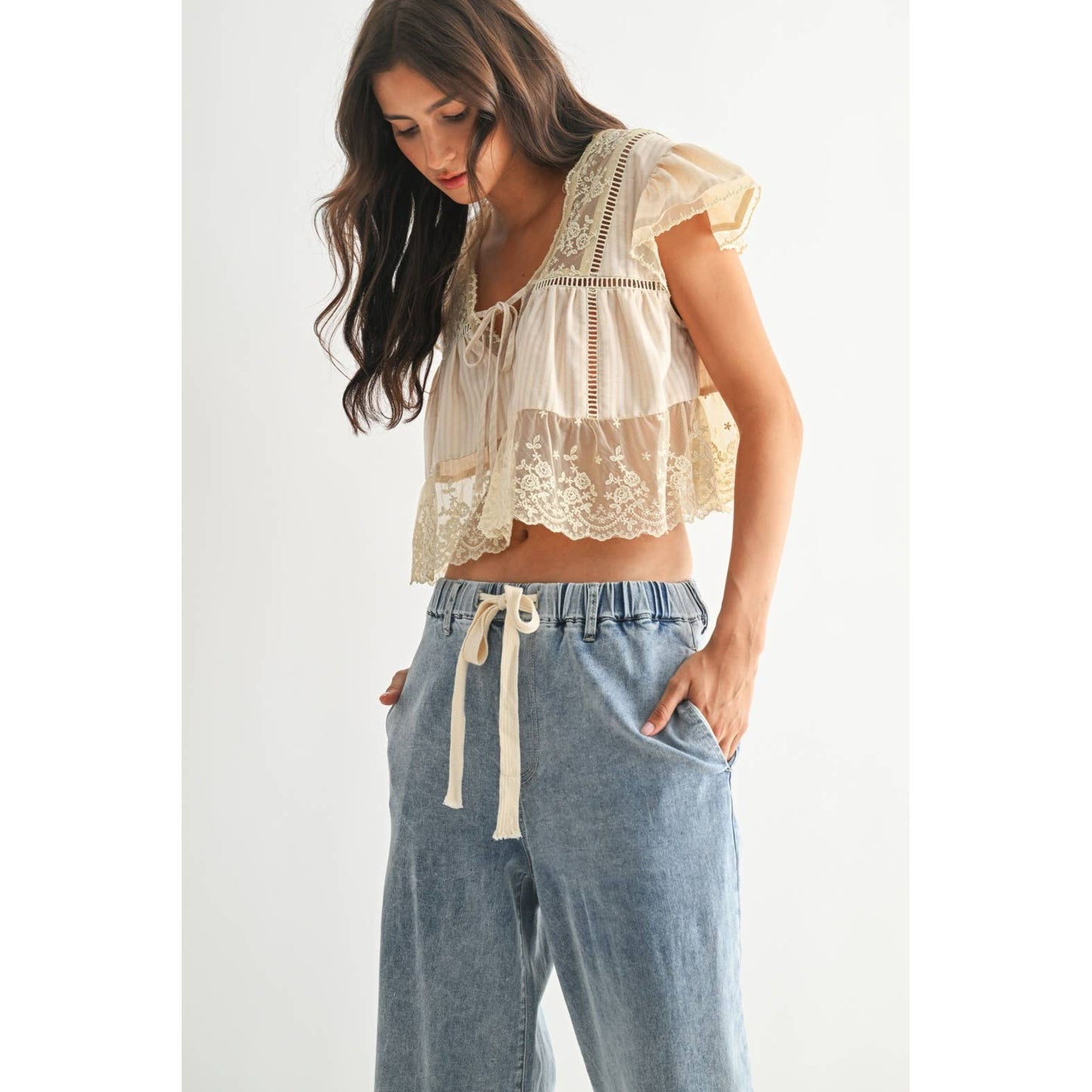 LACE-TRIMMED BLOUSE: SAND